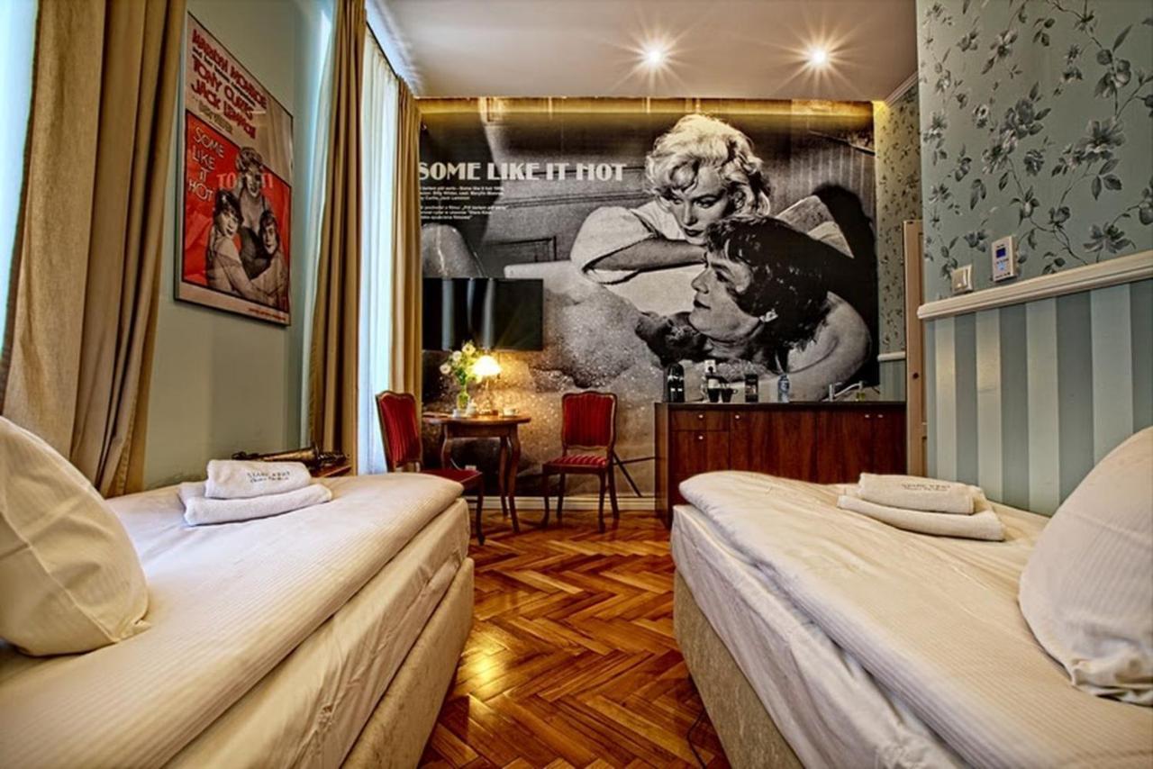 Stare Kino Cinema Residence Λοτζ Εξωτερικό φωτογραφία