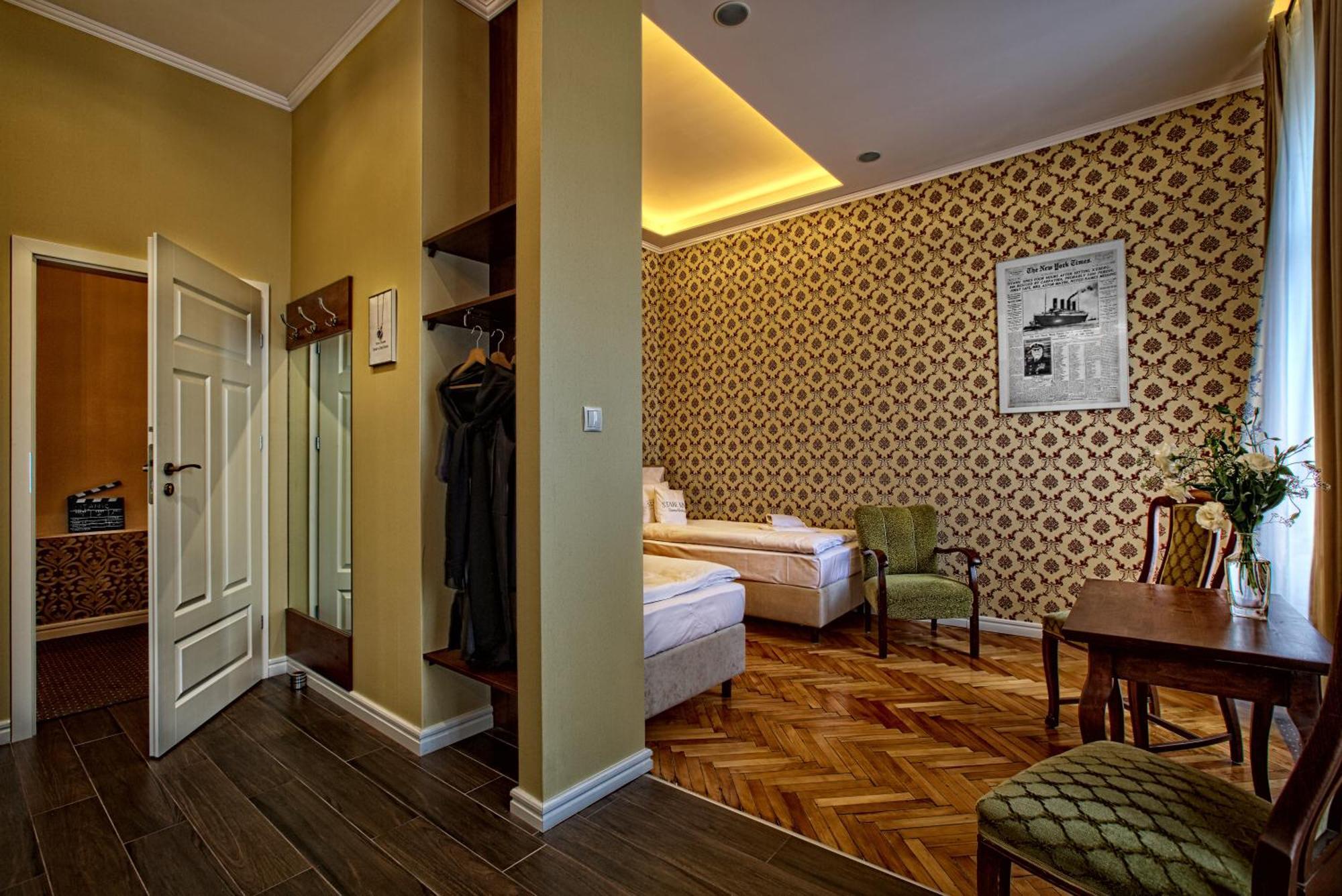 Stare Kino Cinema Residence Λοτζ Δωμάτιο φωτογραφία