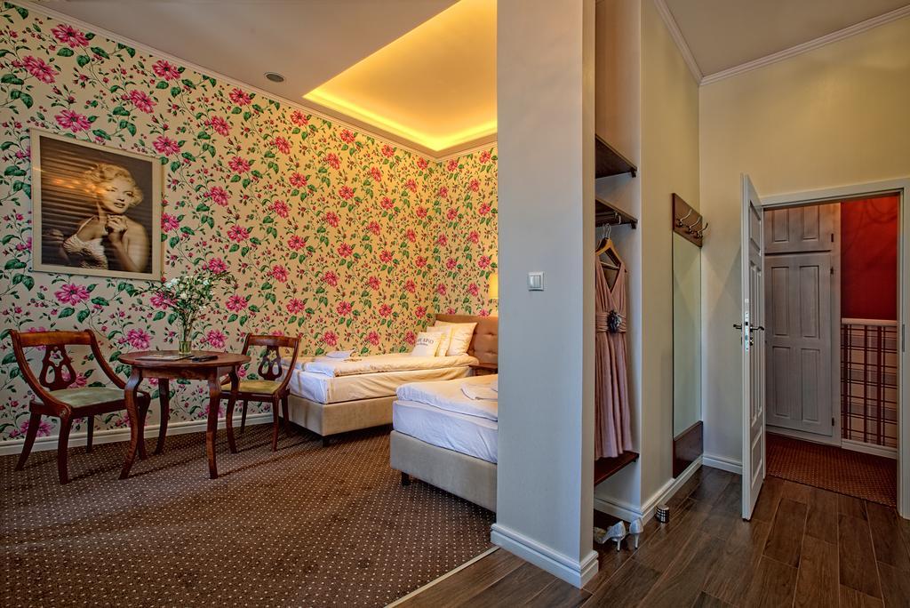 Stare Kino Cinema Residence Λοτζ Εξωτερικό φωτογραφία