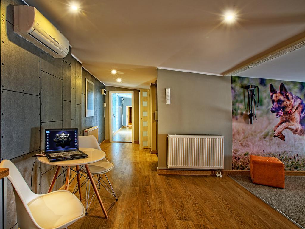 Stare Kino Cinema Residence Λοτζ Δωμάτιο φωτογραφία